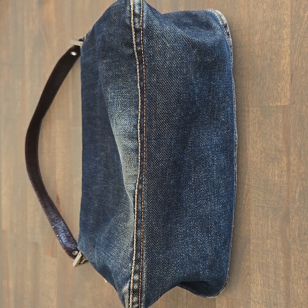 Auth Fendi Denim Mama Baguette - Picture 4 of 16